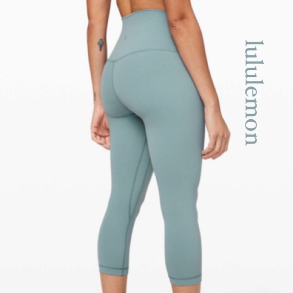 lululemon athletica Pants - Lululemon Align Crop 21”